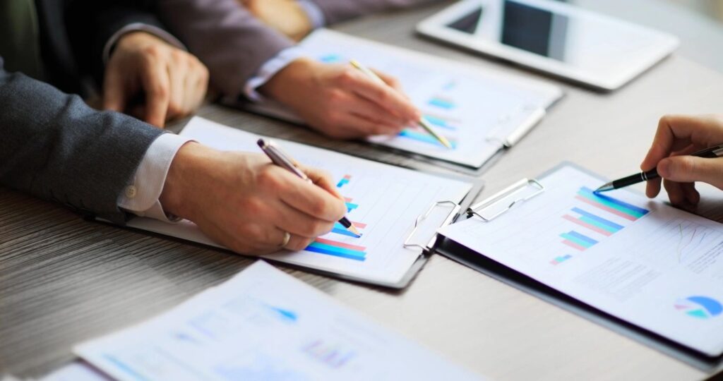 How to Track Business Expenses Like a Pro